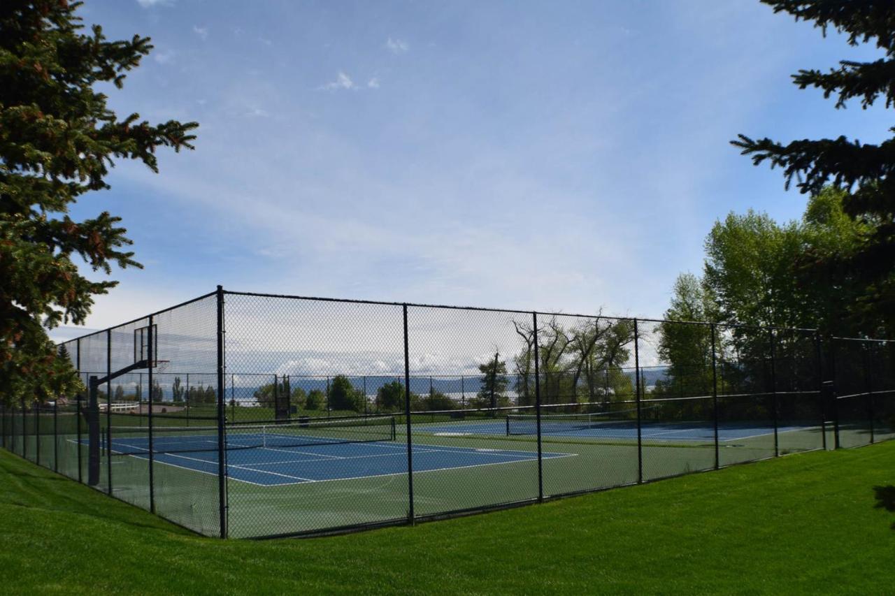 Tennis Court Condo ガーデンシティ エクステリア 写真