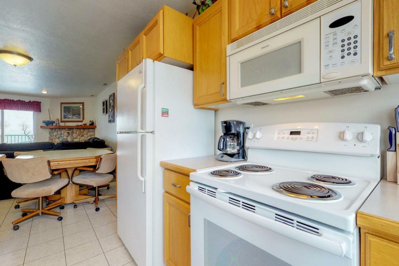 Tennis Court Condo ガーデンシティ エクステリア 写真