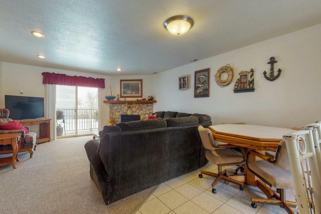 Tennis Court Condo ガーデンシティ エクステリア 写真