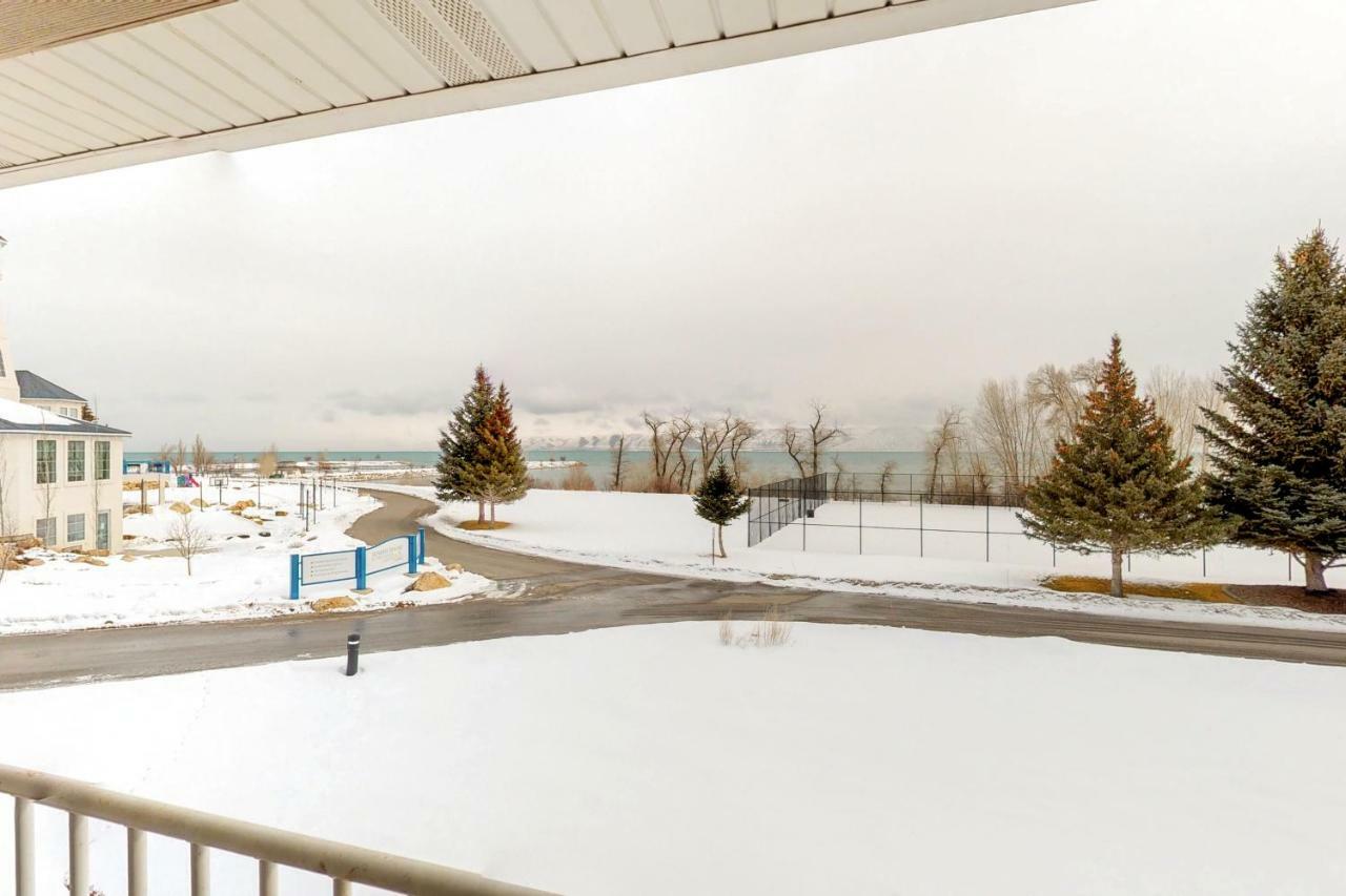 Tennis Court Condo ガーデンシティ エクステリア 写真
