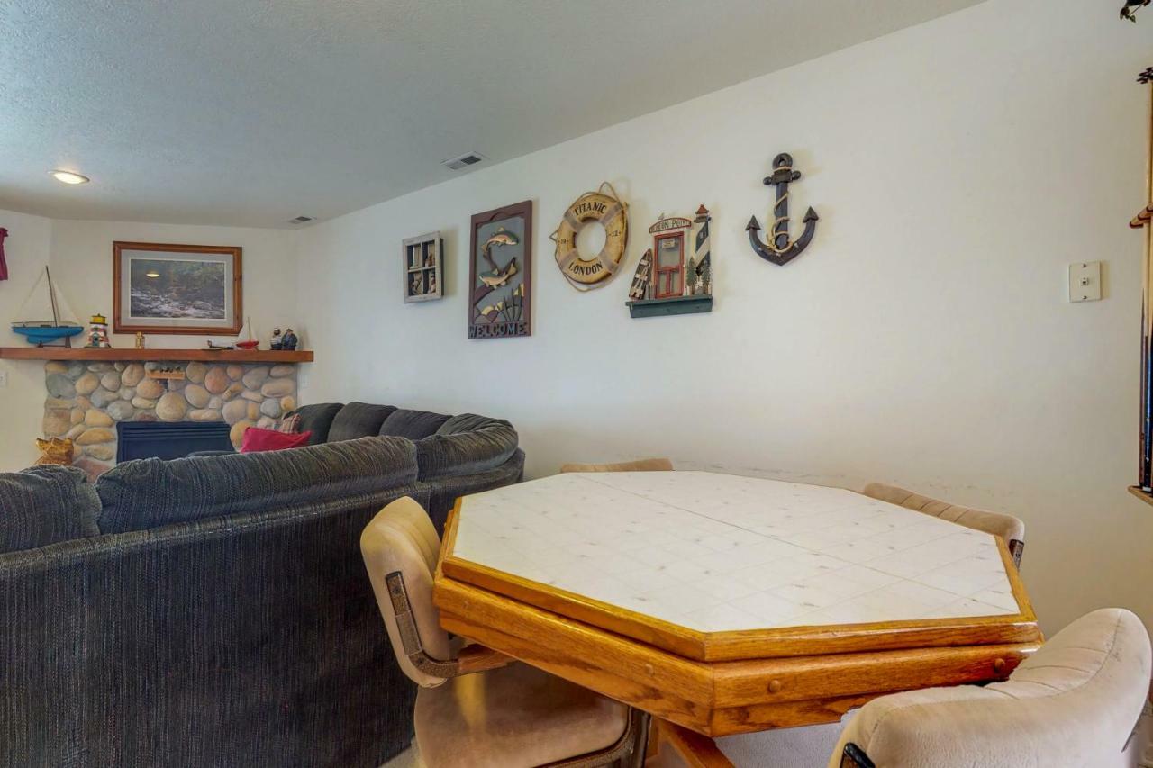 Tennis Court Condo ガーデンシティ エクステリア 写真